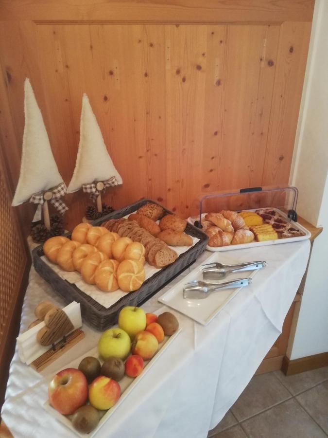 Garni Piz Da L'Ander Hotel กอร์วารา อิน บาเดีย ภายนอก รูปภาพ