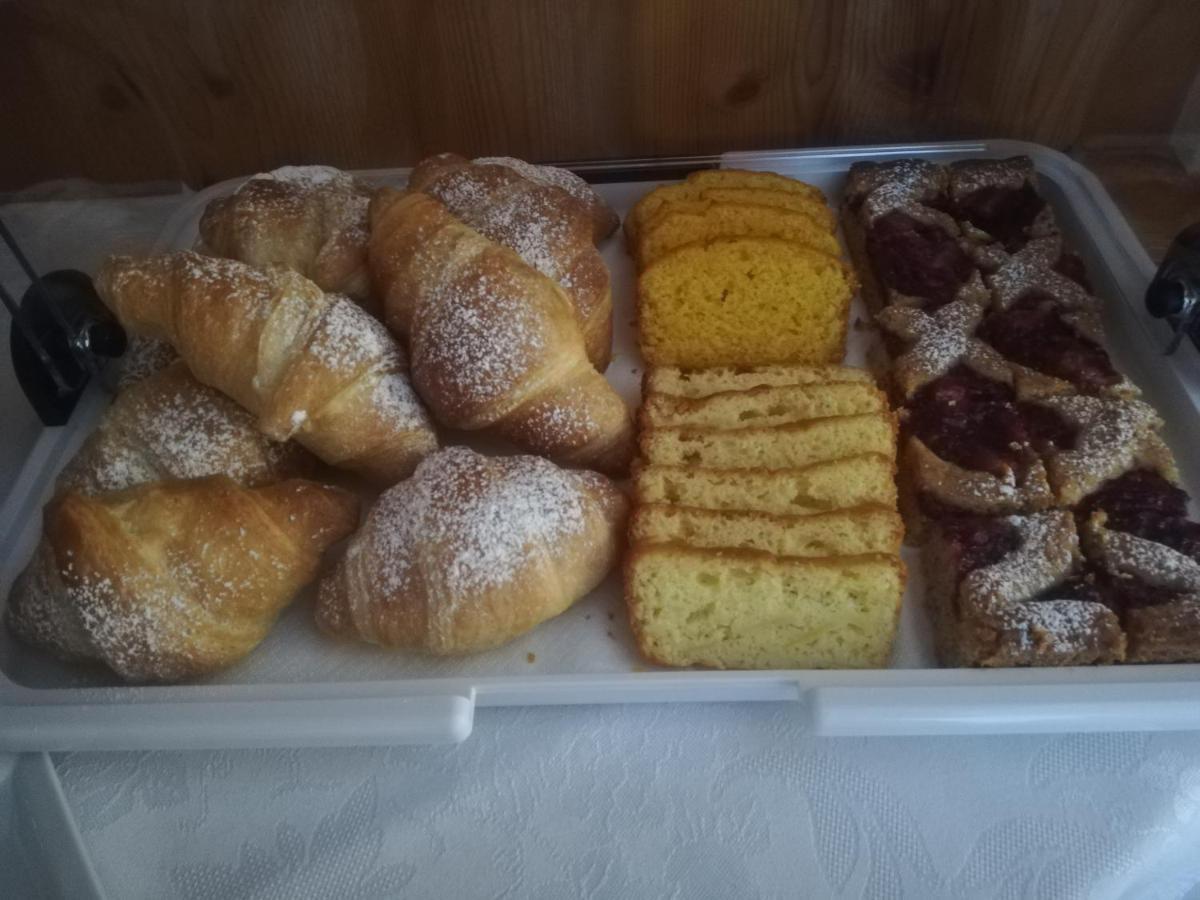 Garni Piz Da L'Ander Hotel กอร์วารา อิน บาเดีย ภายนอก รูปภาพ