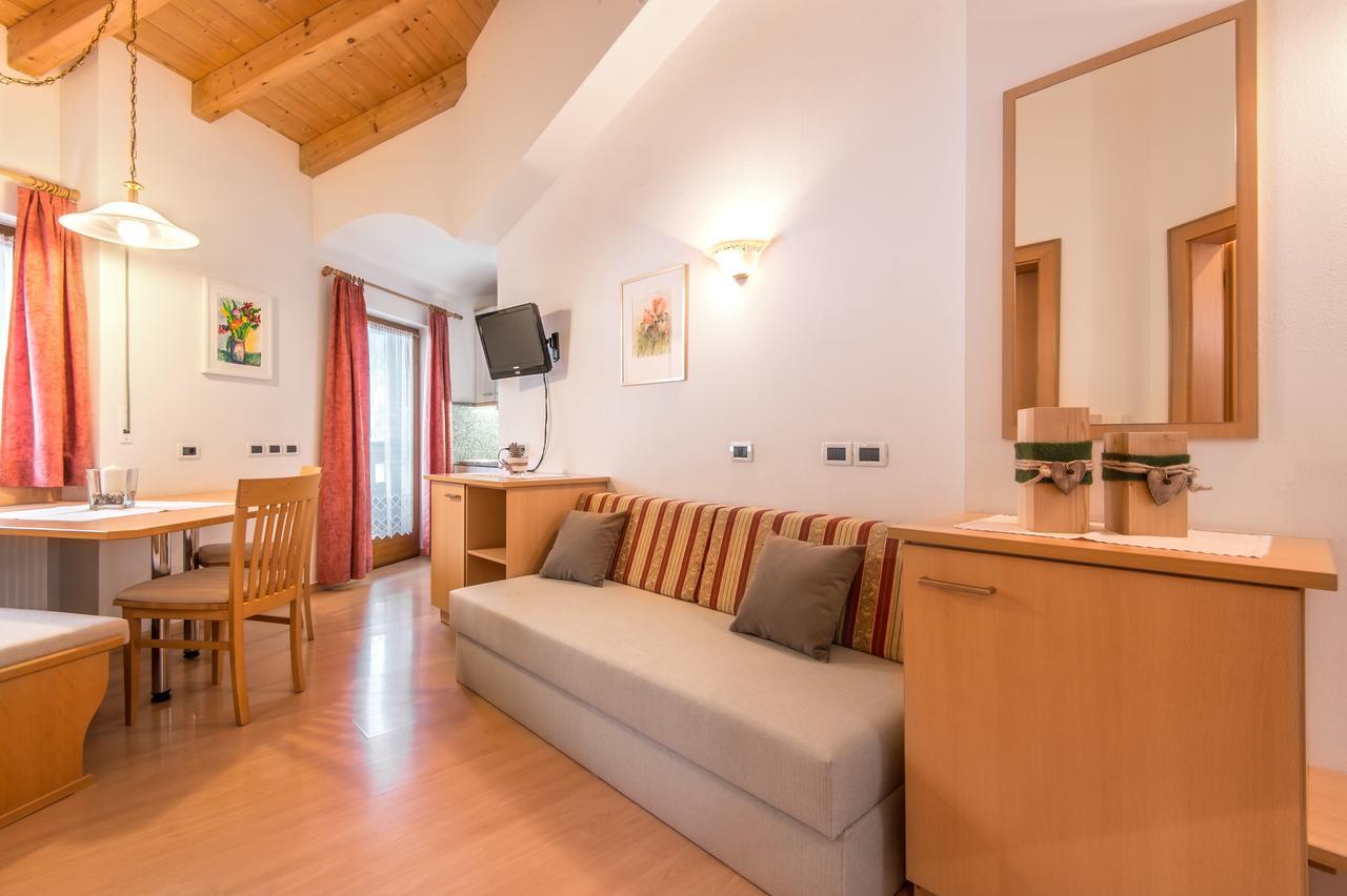Garni Piz Da L'Ander Hotel กอร์วารา อิน บาเดีย ภายนอก รูปภาพ